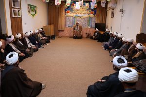 جلسه صمیمی مدیریت با دانش پژوهان