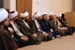 جلسه صمیمی مدیریت با دانش پژوهان