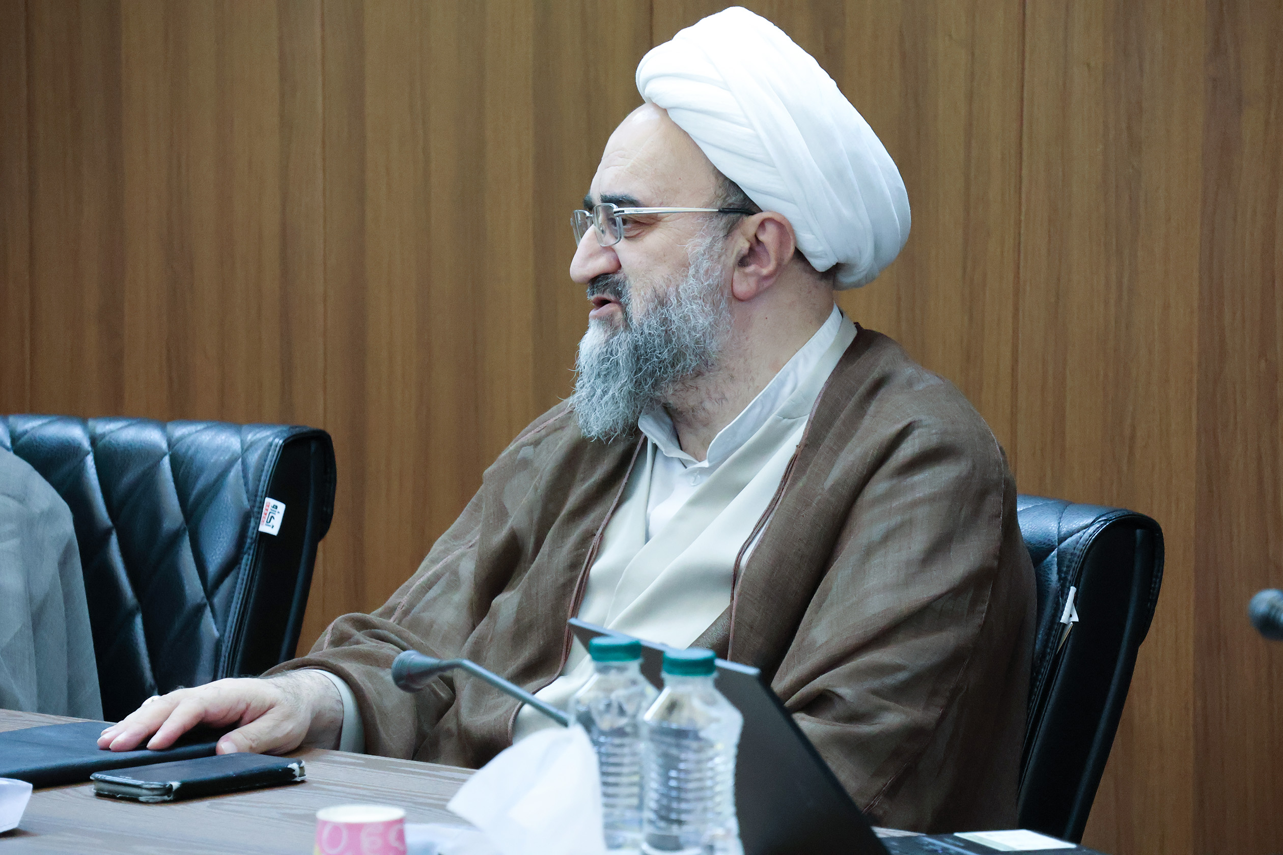 جلسه کارگروه علمی