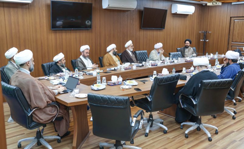 نشست هم اندیشی اساتید روز معلم