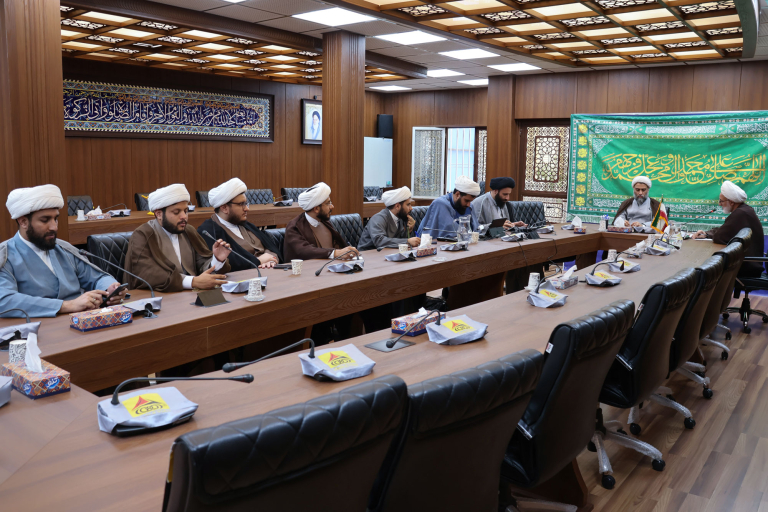 جلسه مدیران کارگروه های معاونت پژوهش با مدیر مرکز تخصصی شهدای محراب