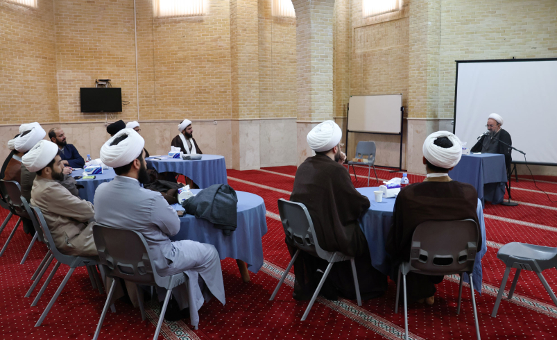 حضور حجت الاسلام و المسلمین آقایی در اردوی مقدماتی مسیر