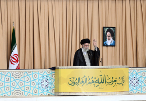 جایگاه نهاد امامت جمعه در نظریه مقاومت از دیدگاه آیت الله خامنه ای