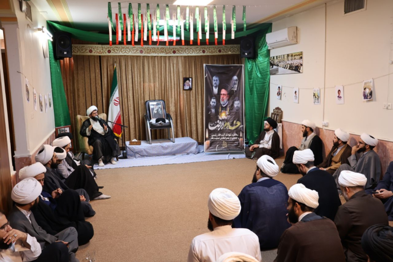 مراسم بزرگداشت شهدای خدمت برگزار شد