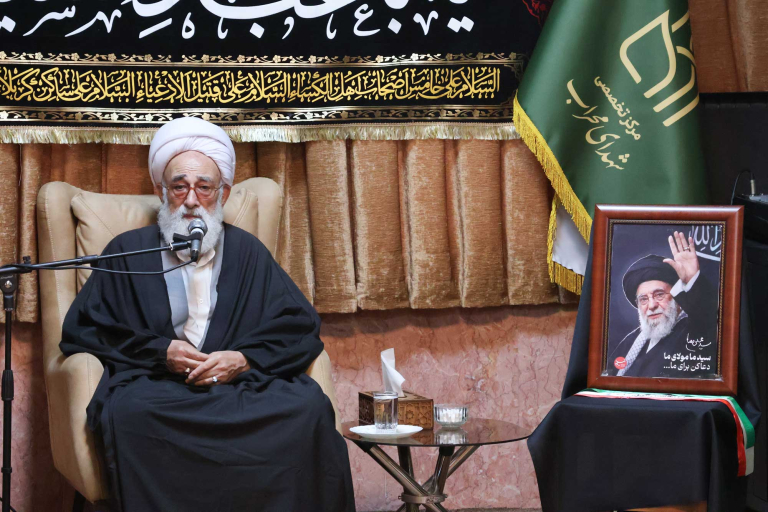 حجت الاسلام والمسلمین نظری منفرد: شهادت رهبر انقلاب(ره)، شجره طیبه انقلاب را آبیاری کرد.