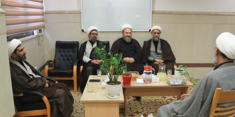 دیدار از مرکز تخصصی شیعه شناسی برگزار شد