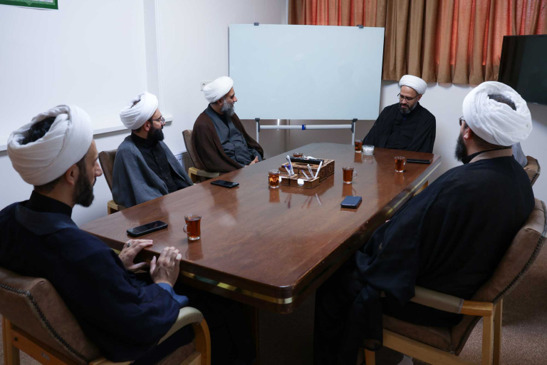 جلسه مدیر مرکز با مدیر دفتر شورای سیاستگذاری ائمه جمعه آذربایجان شرقی