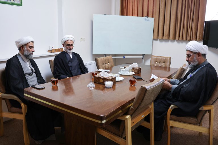 بررسی مسیر اجرایی ارتقای علمی نشریه رسم راهبری