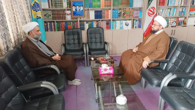 بازدید مدیر مرکز از دو پایگاه نماز جمعه